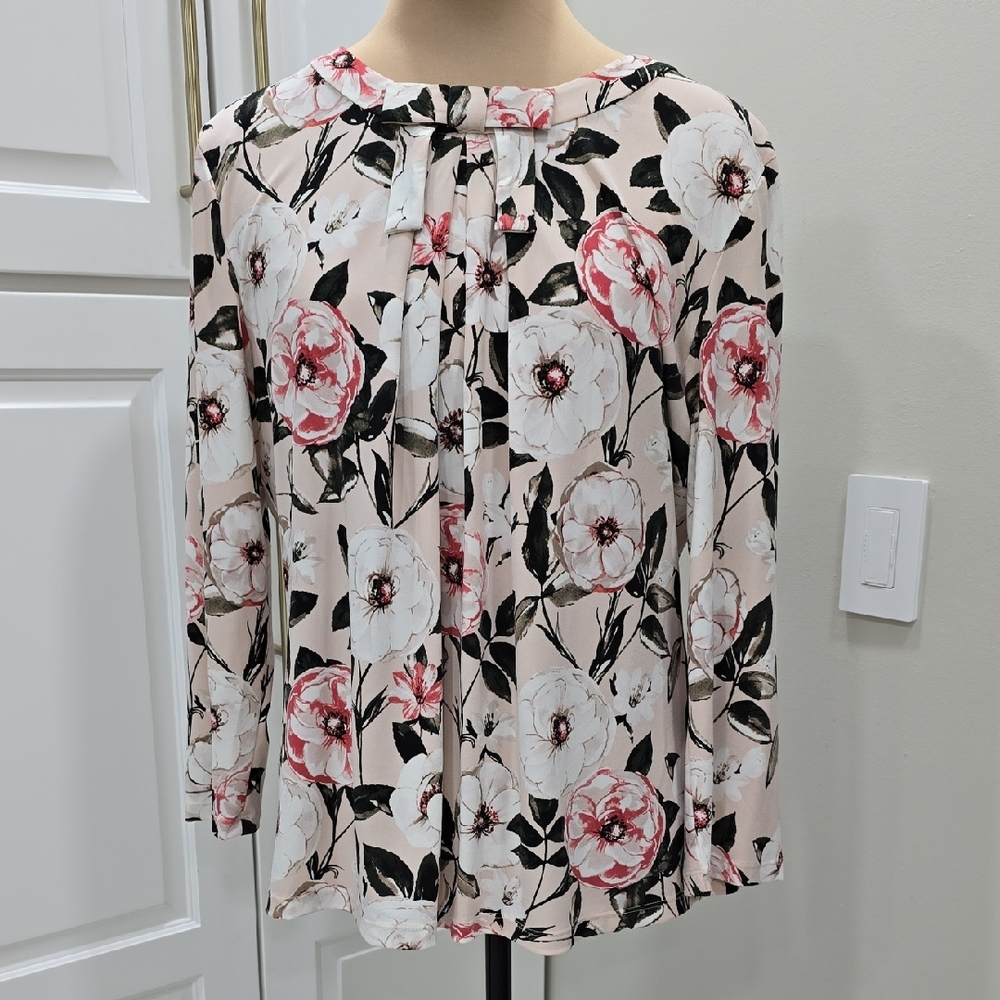 Karl Lagerfeld Paris Vianne Pleated Bow Front Blouse